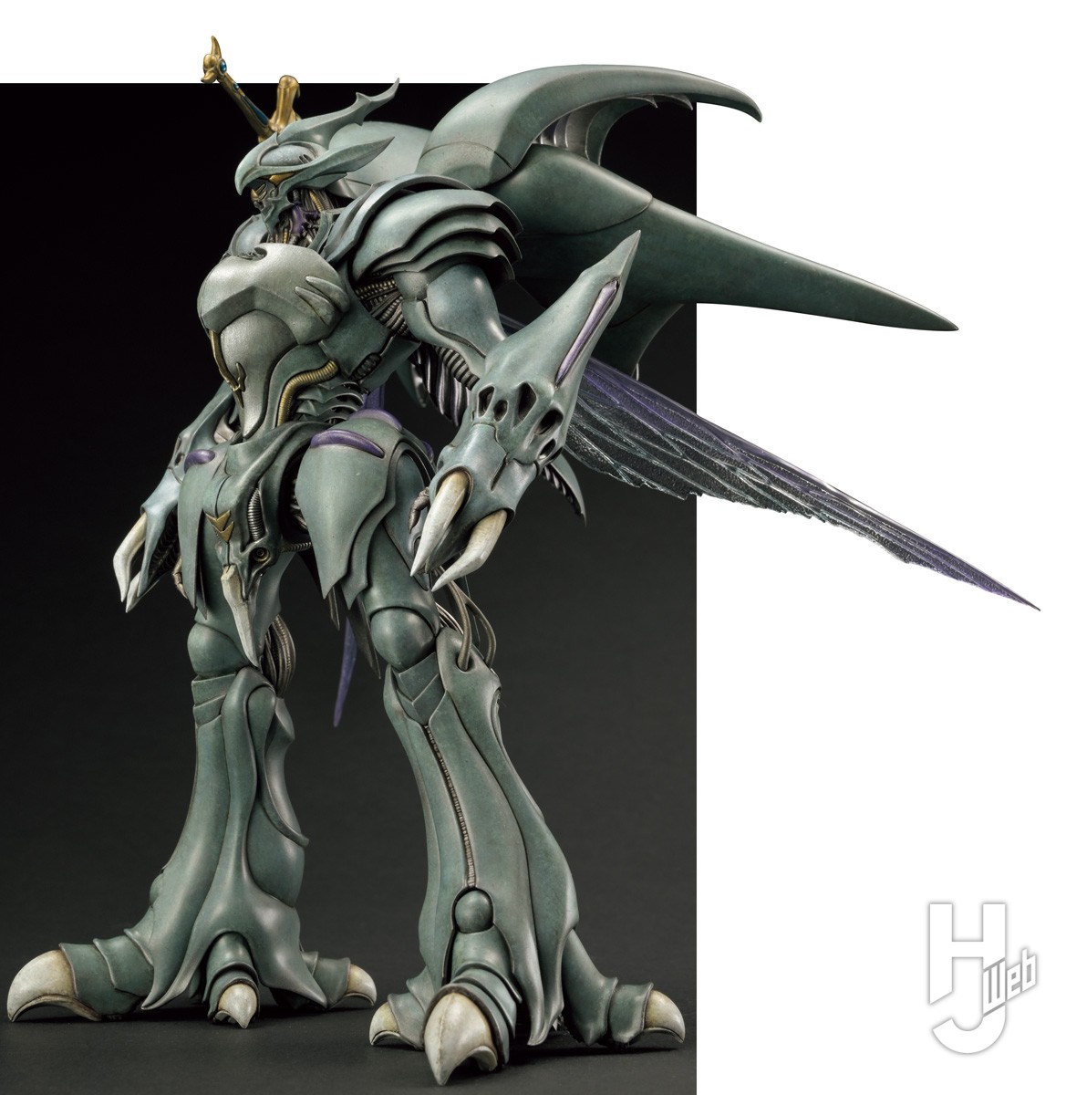 PLAMAX「ヴェルビン」をキットの素性を活かし、甲虫の鈍い光沢感とザラ