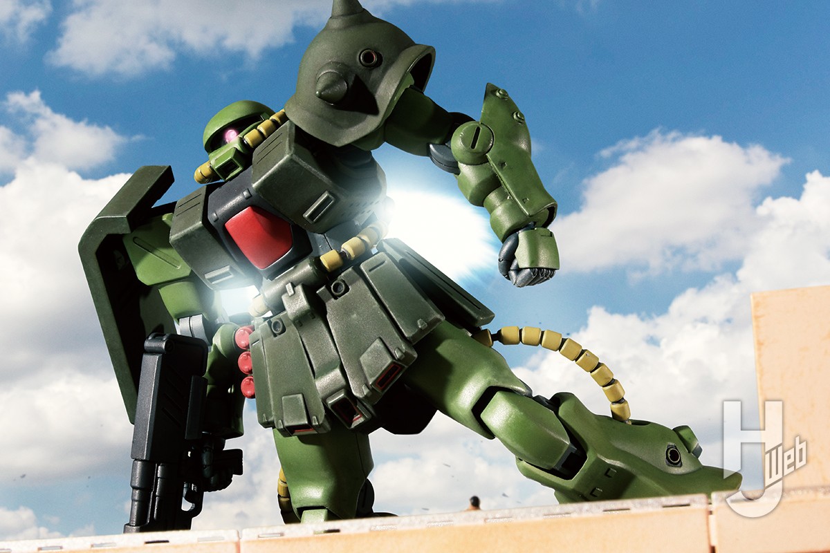 HJメカニクス26 記事抜粋】「HGUC ザクⅡ改」のキットパーツも活用し