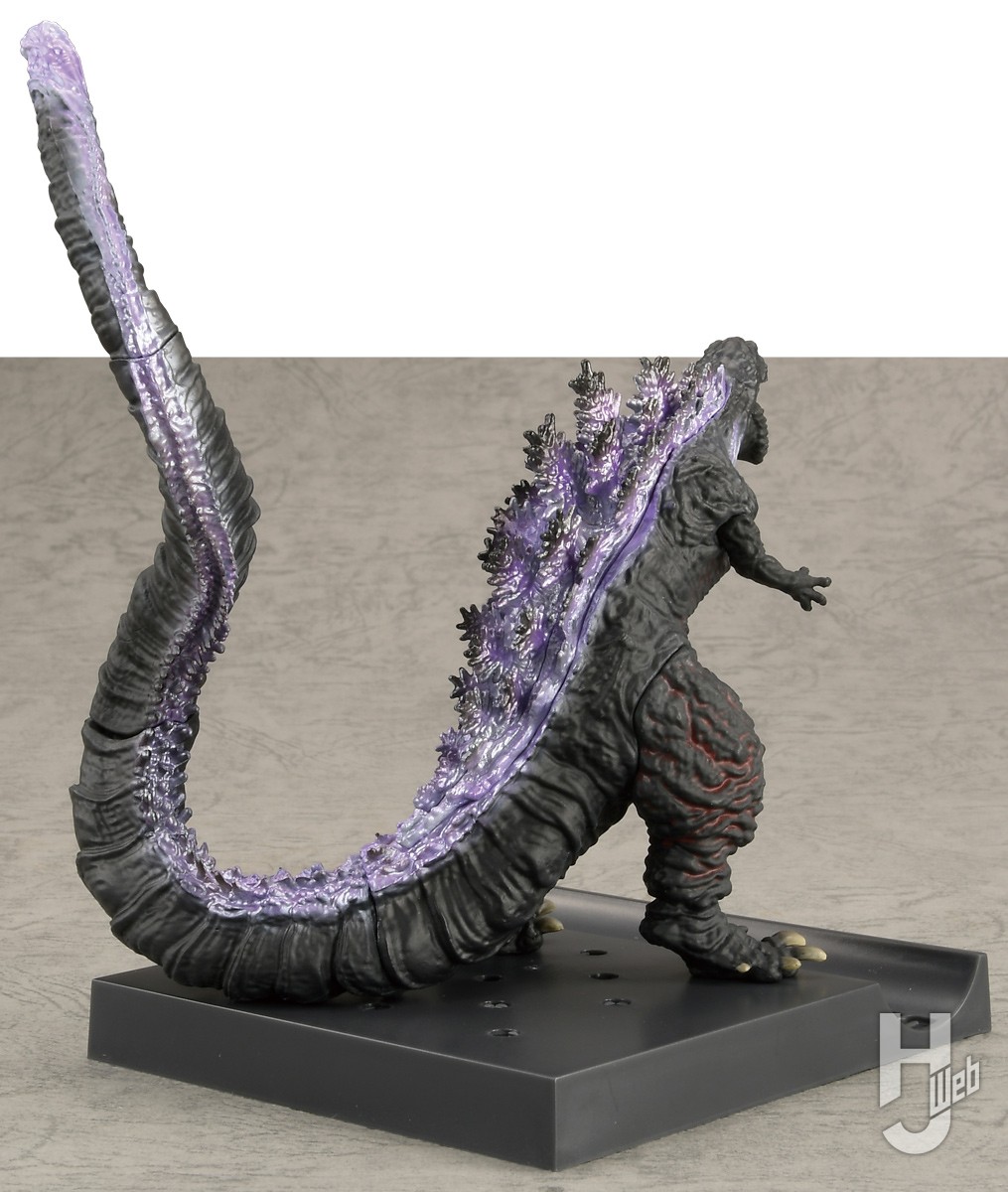 手のひらサイズのゴジラフィギュア「DESKTOP MONSTER – collective