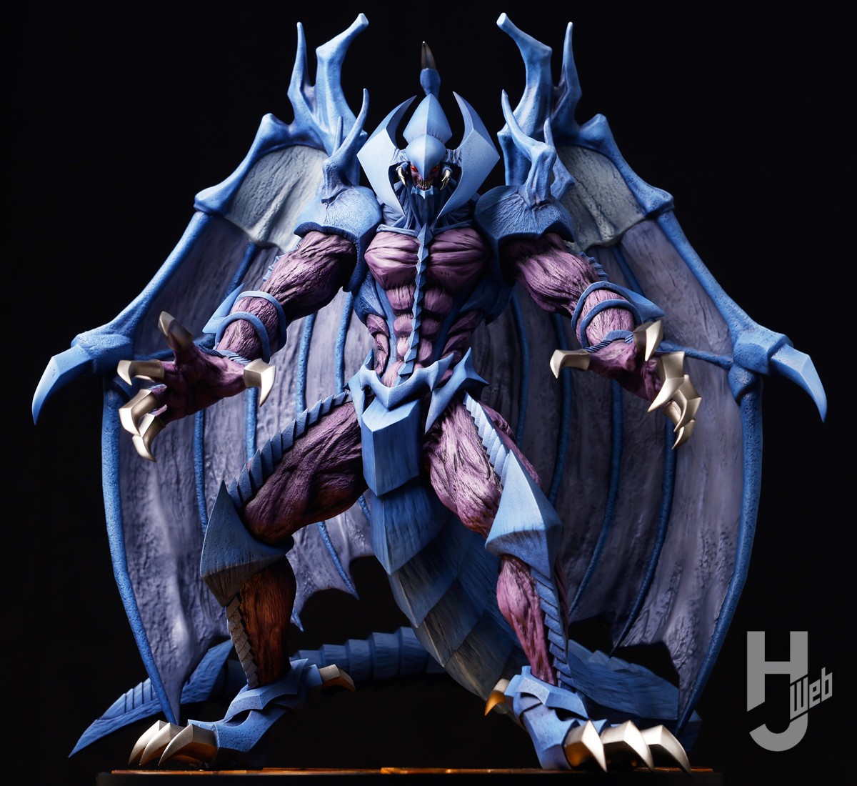 全高約38cmのビッグサイズで三幻魔の頂点、幻魔皇ラビエルが満を持して