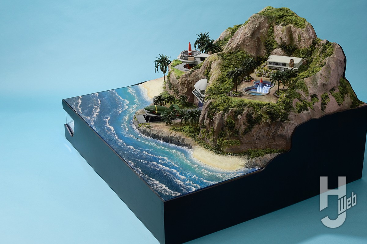 サンダーバード秘密基地」60センチ四方の大型ディオラマを見よ