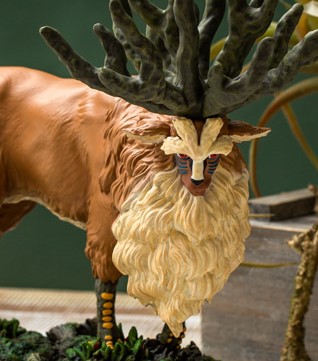 もののけ姫」公開25周年記念グッズ第2弾。「シシ神」が劇中の様な神秘