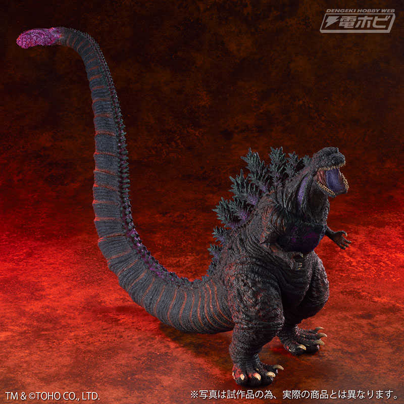 東宝大怪獣シリーズ『シン・ゴジラ』が全長約50cmの大ボリュームで登場