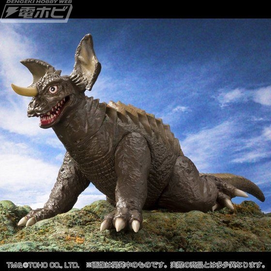 地底怪獣バラゴン」が全長約34センチのビッグスケールでソフビ化！怖