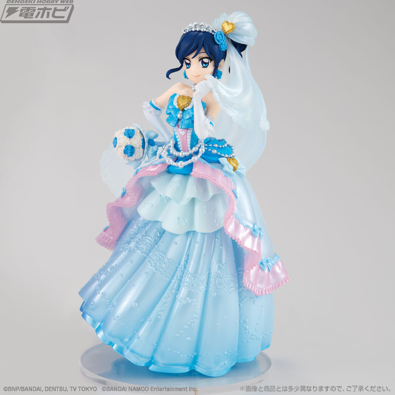 アイカツ！』星宮いちごと霧矢あおいがウェディングドレス姿で