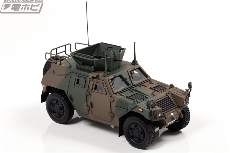 陸上自衛隊の軽装甲機動車が1/43モデルとなって登場！LAV 指揮官仕様