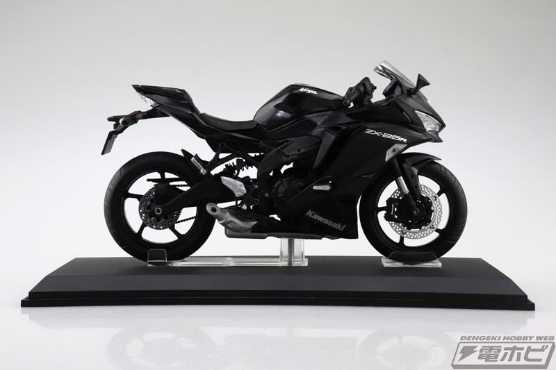 高い人気を誇る「Ninja ZX-25R」が完全新金型でアオシマ「SKYNET