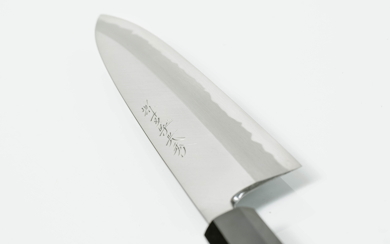 新商品 白一鋼紋鍛錬片刃和牛刀 – 堺一文字光秀