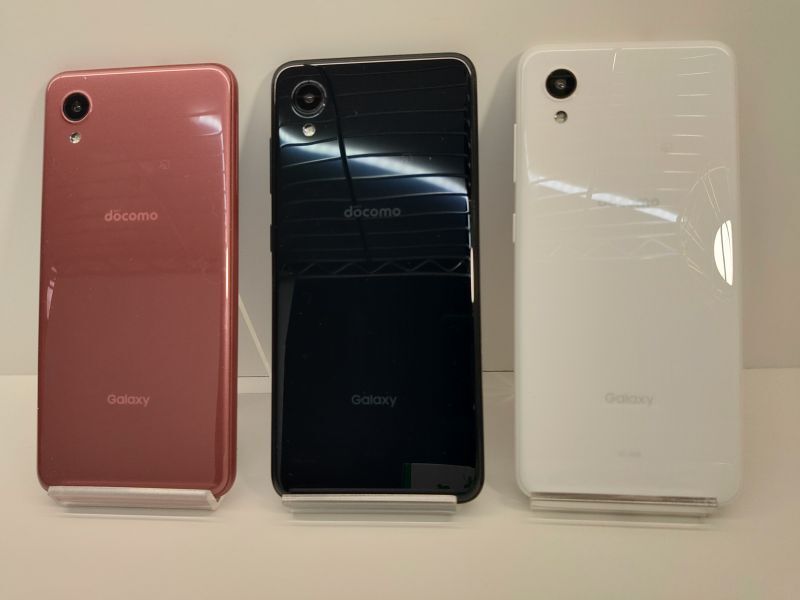 NTTドコモ SC－56B GALAXY A22 5G モックアップ 3