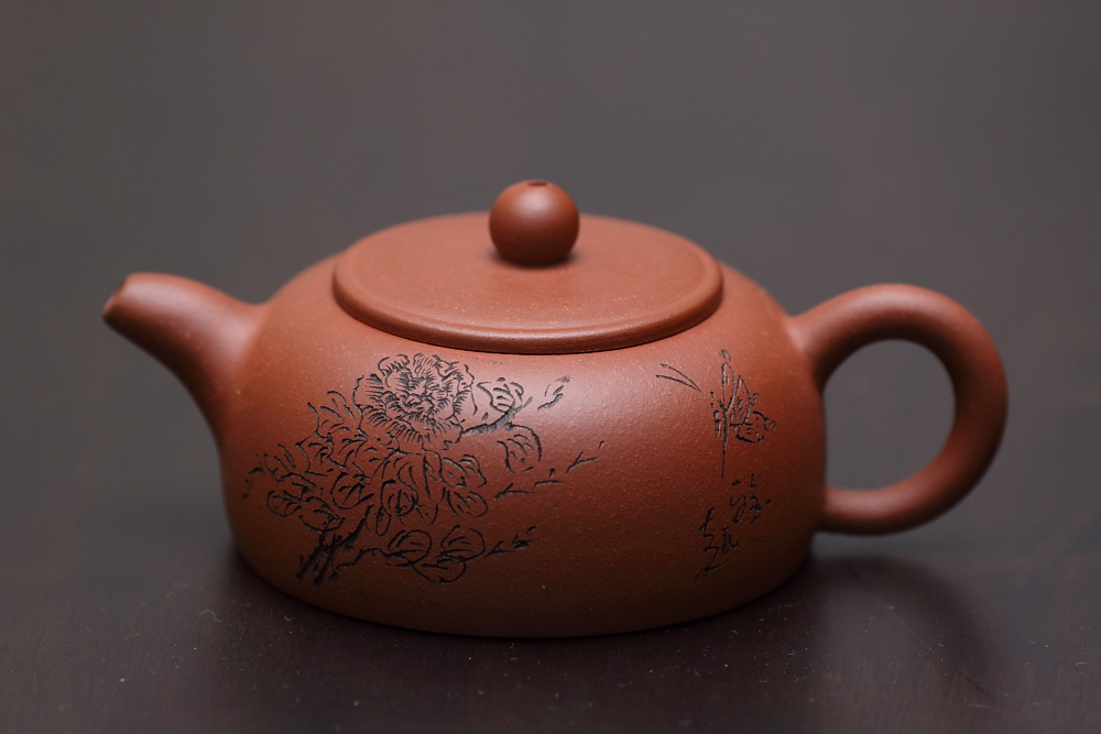 宜興の紫砂を有名にした立役者、朱泥 | お茶の専門店HOJO