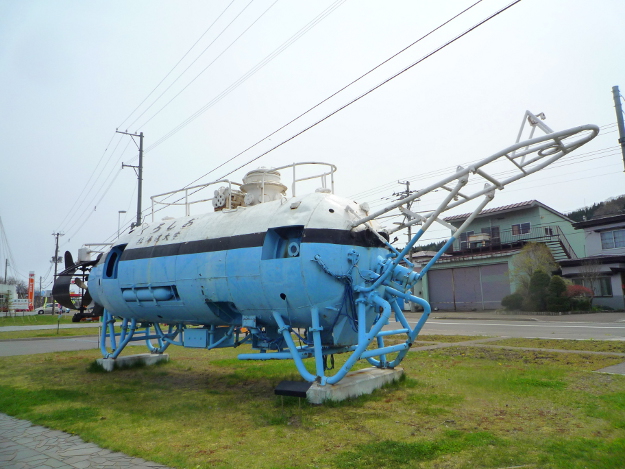 福島町「青函トンネル記念館」ーオレンジ色の謎の機械が屋外にズラリ