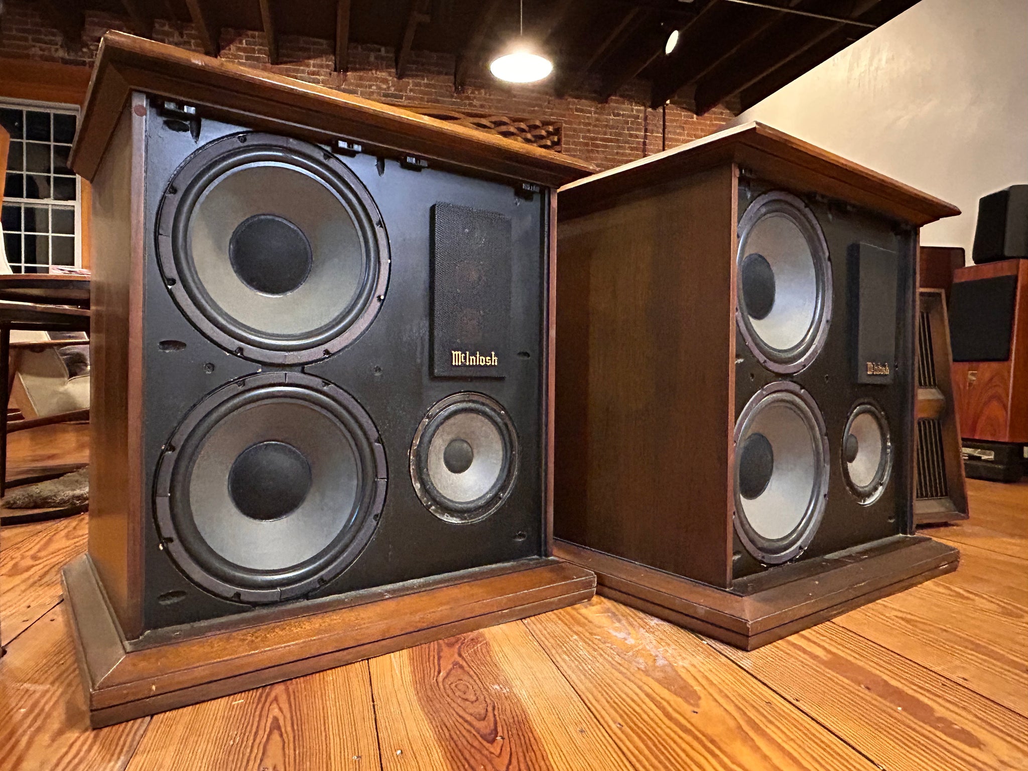 McIntosh ML-2C with MQ-104 Active EQ, Spectacular Mac Speakers