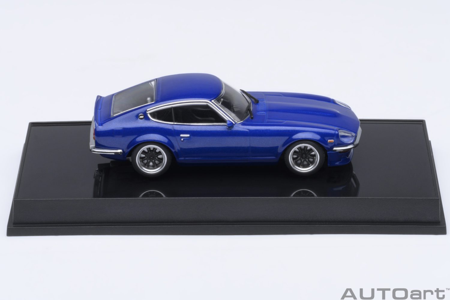 AutoArt 1:64 Nissan Fairlady Z Wangan Midnight Akuma no Z, Comic