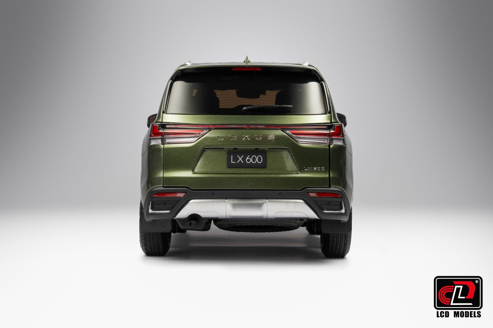 LCD 1:18 Lexus LX600 (Green) – Horizon Diecast