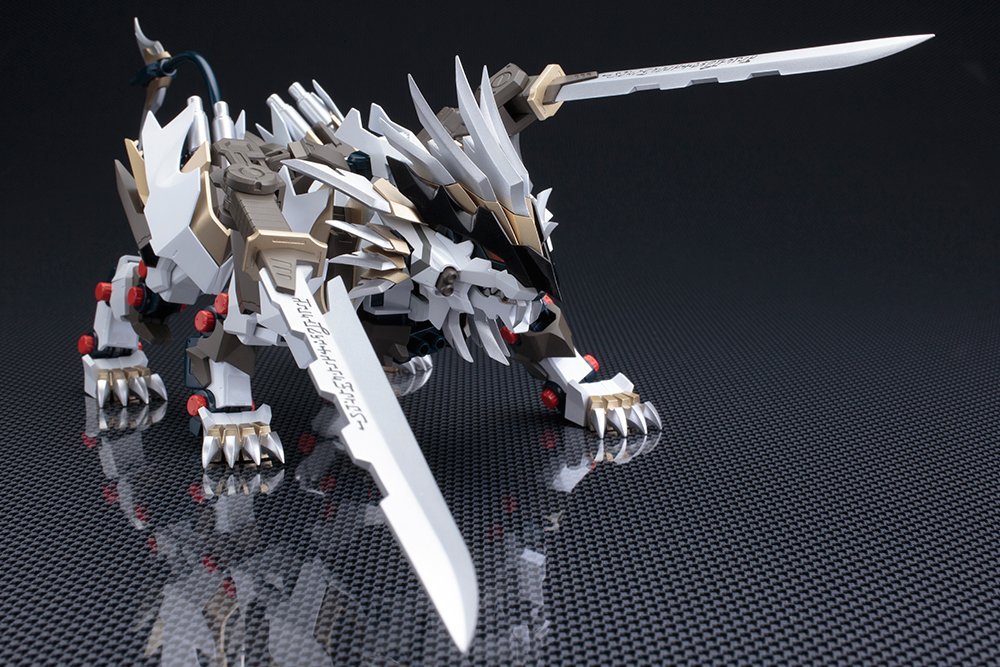 1/100 ZOID ZA ムゲンライガー | 鉄道模型・プラモデル・ラジコン