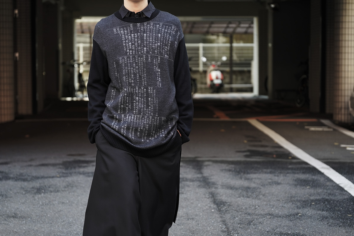 YOHJI YAMAMOTO Dictionary Print Knit Pullover | HUES 福岡セレクト