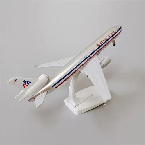 Miniatura Avião American Airlines Md-11 Coleção 1:250 Md-11