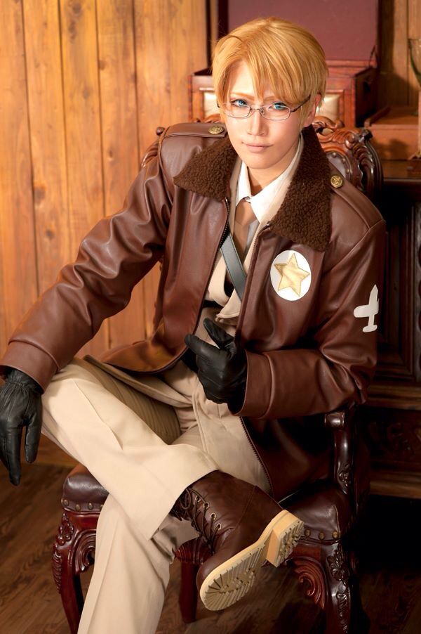 Incredible America cosplay!