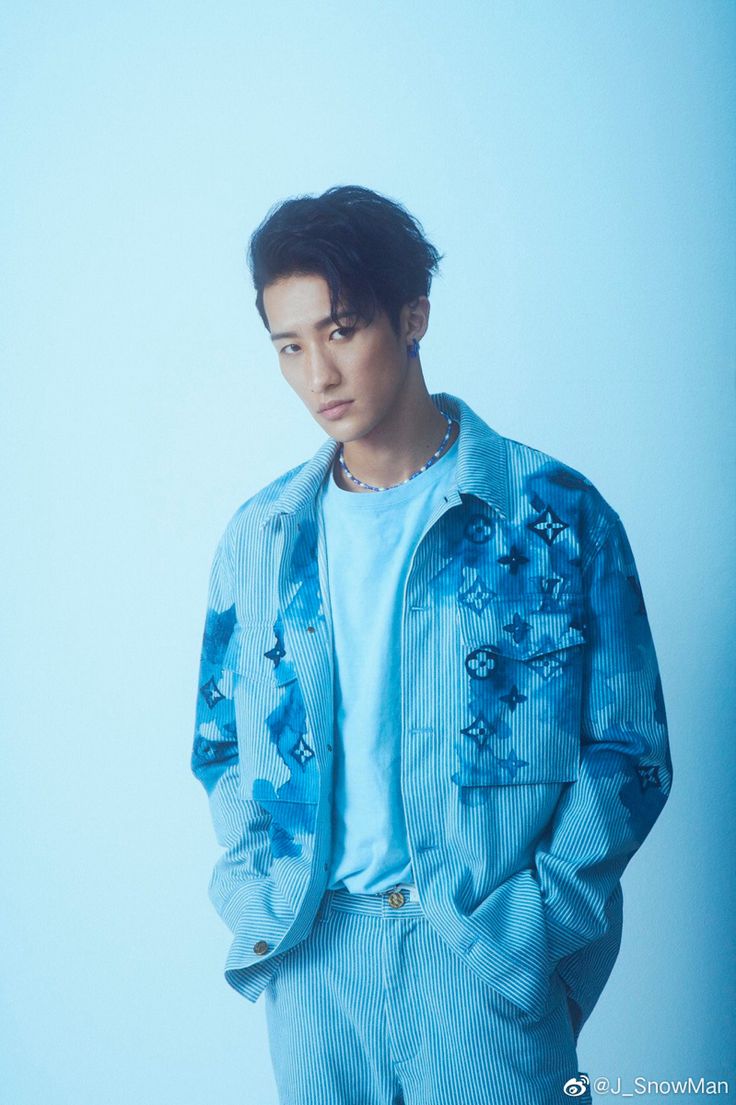 Snow man」のアイデア 260 件 | スノーマン, ラウール, 岩本照