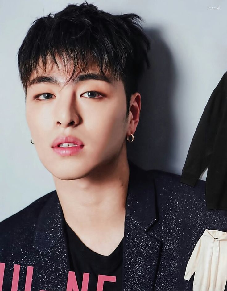 OMG those eyes! #iKON #Junhoe #JuNe