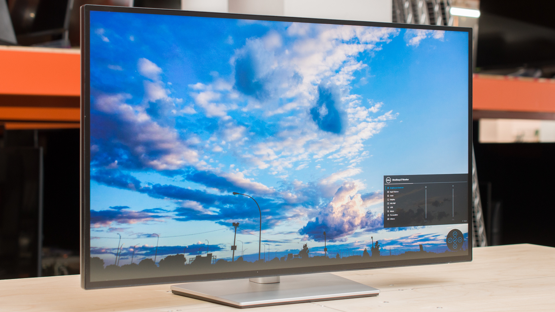 Dell U2723QE Review - RTINGS.com