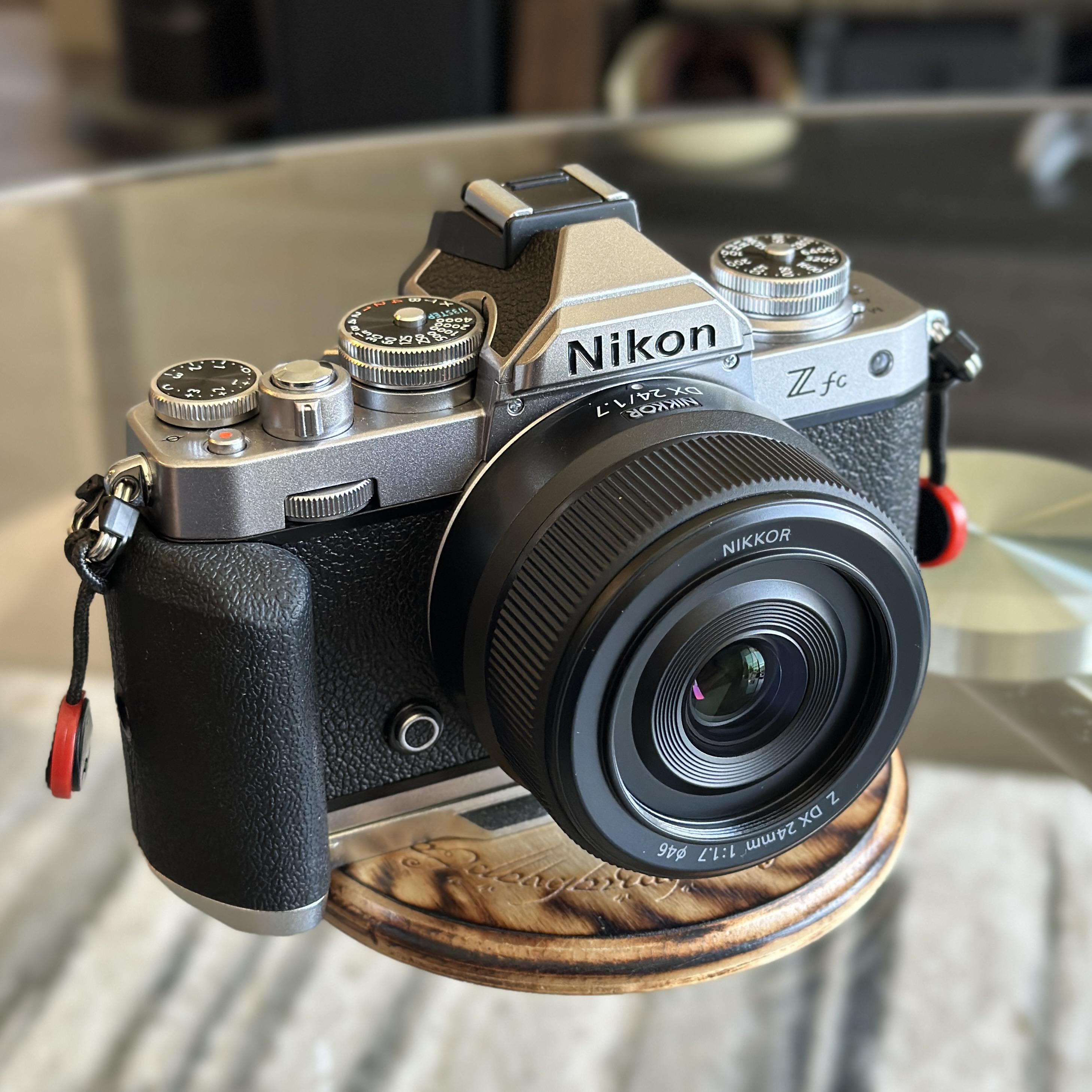 キター！Z DX 24mm f/1.7 : r/Nikon