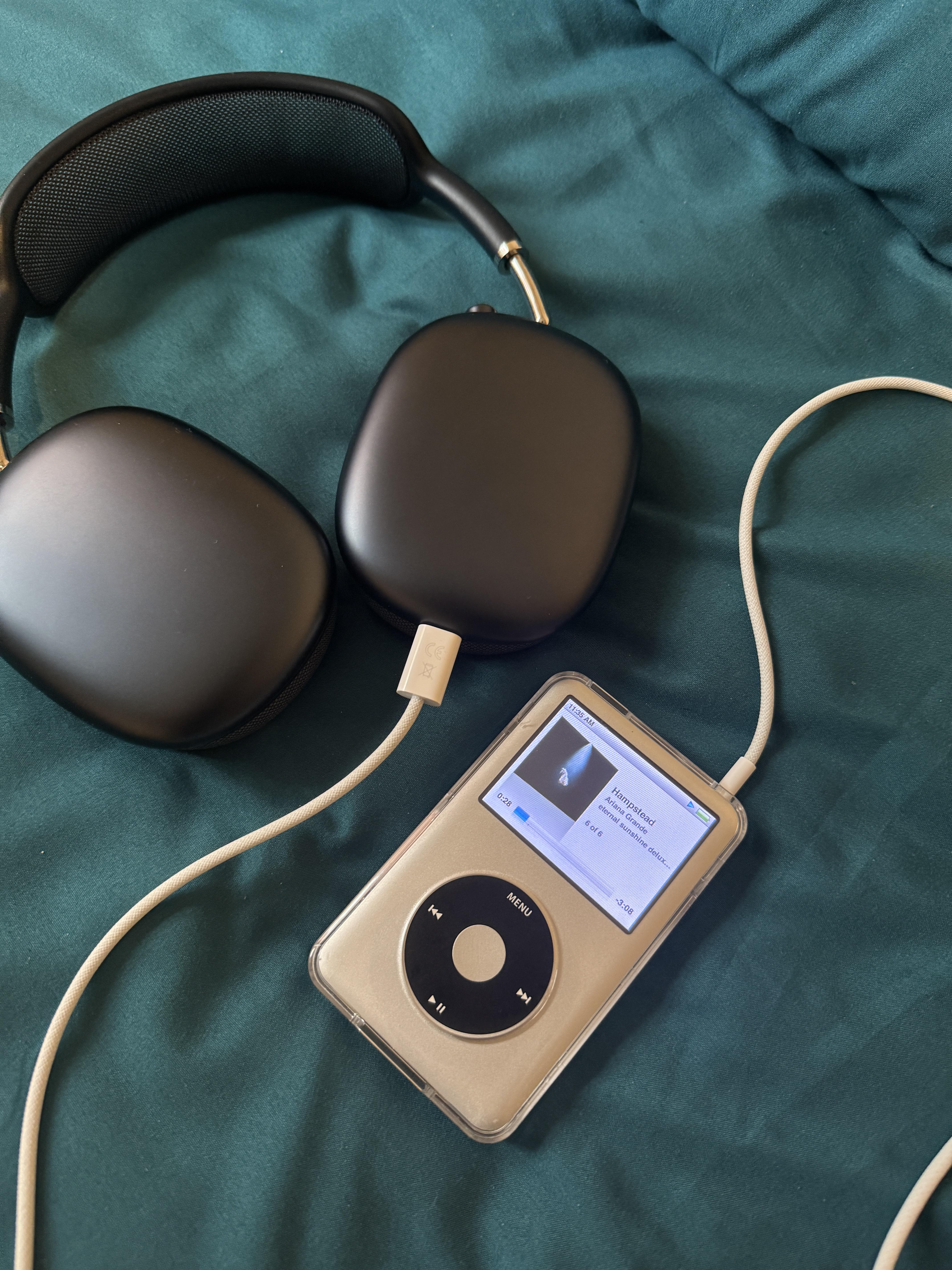 新しいAirPods Max用のUSB-Cケーブルって、ロスレスに対応してる？ : r