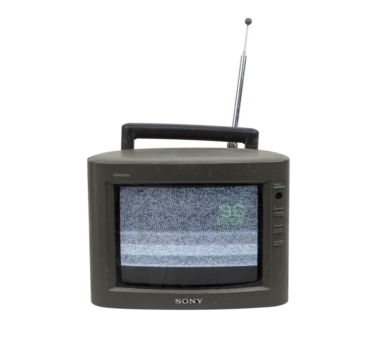 I just picked up one of these (Sony Trinitron KV-8AD11) on my way
