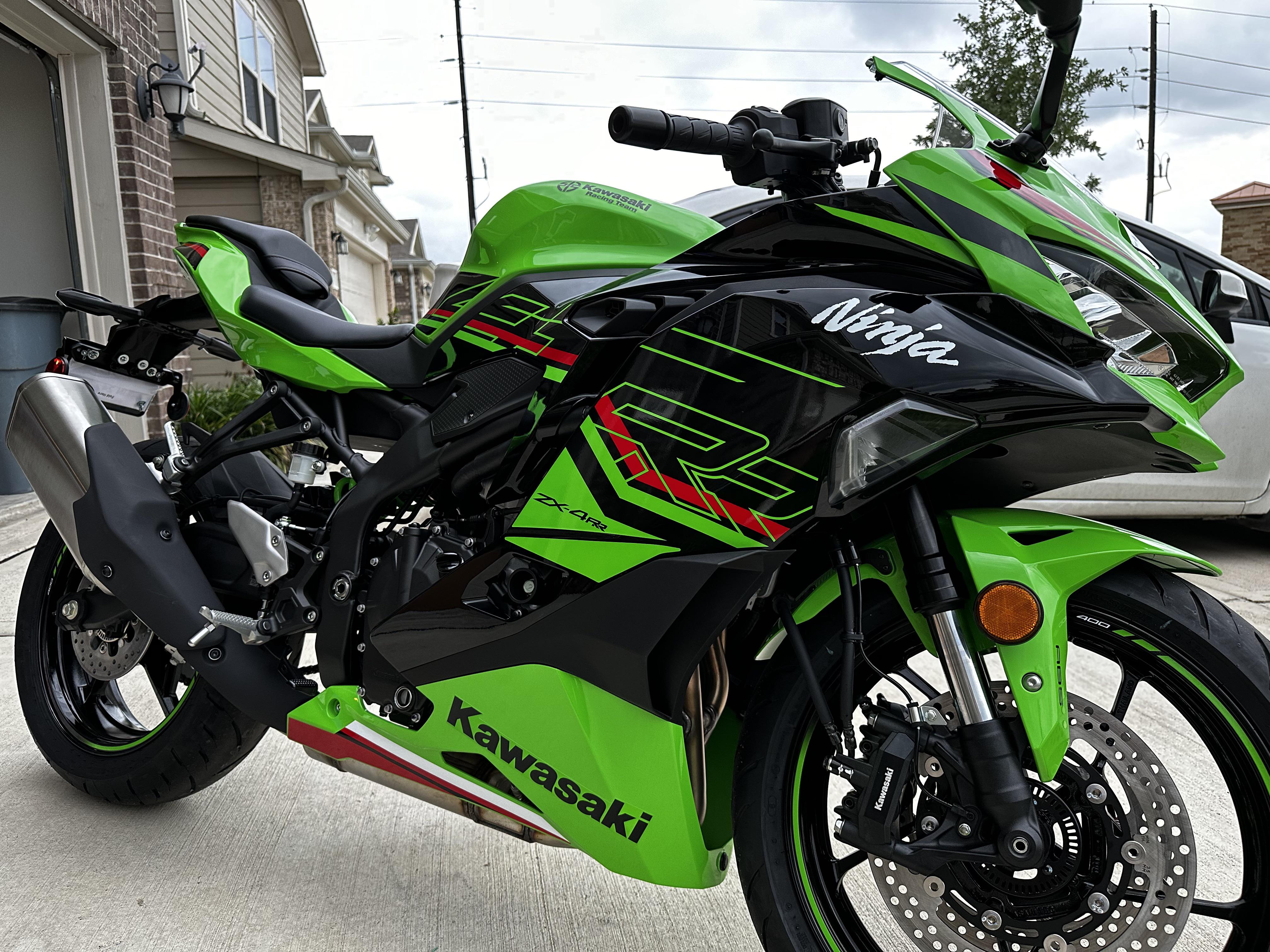 ZX4RR finally here : r/Kawasaki
