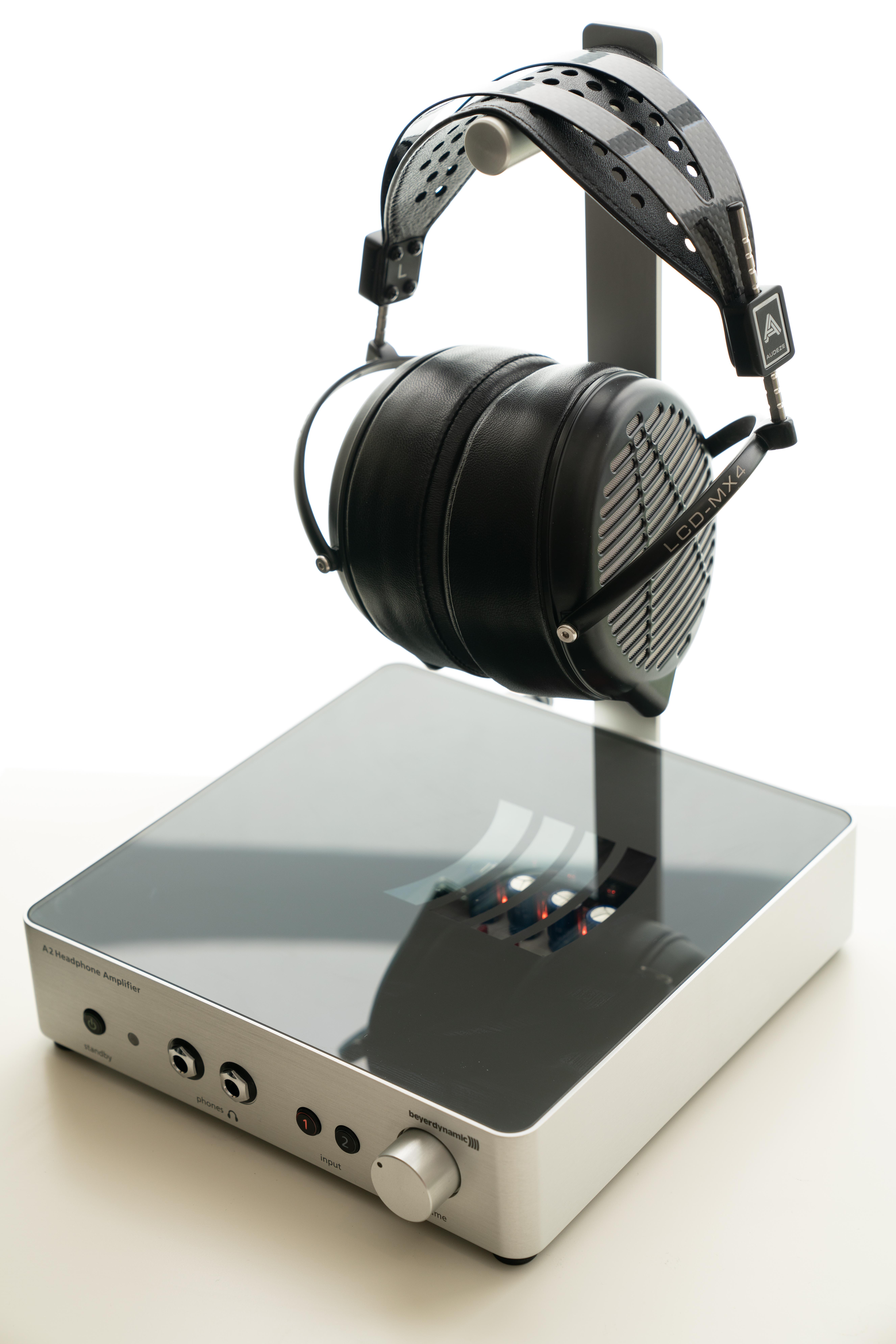 Audeze LCD-MX4 と Beyerdynamic A2 : r/headphones