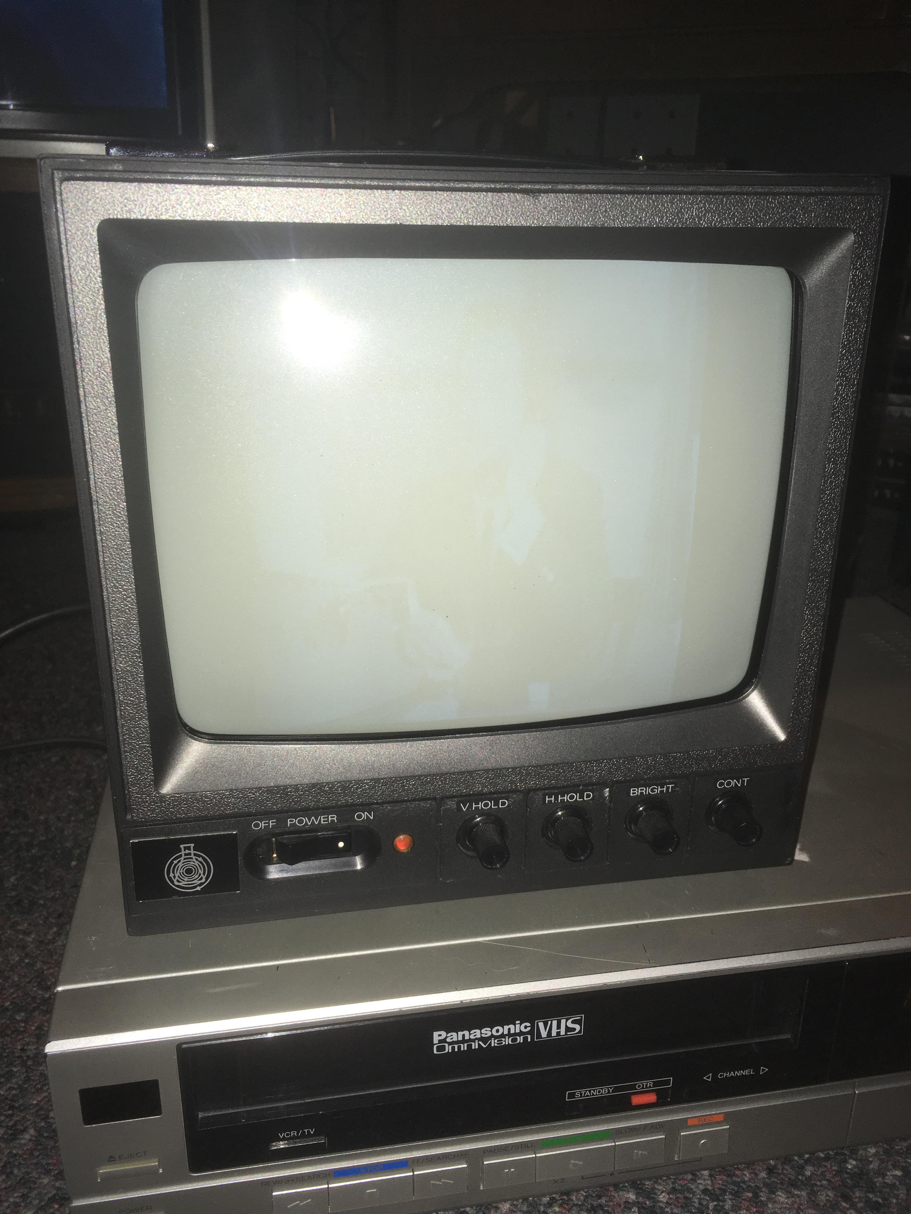 Found this sweet Hitachi VM-905AU video monitor today I've been