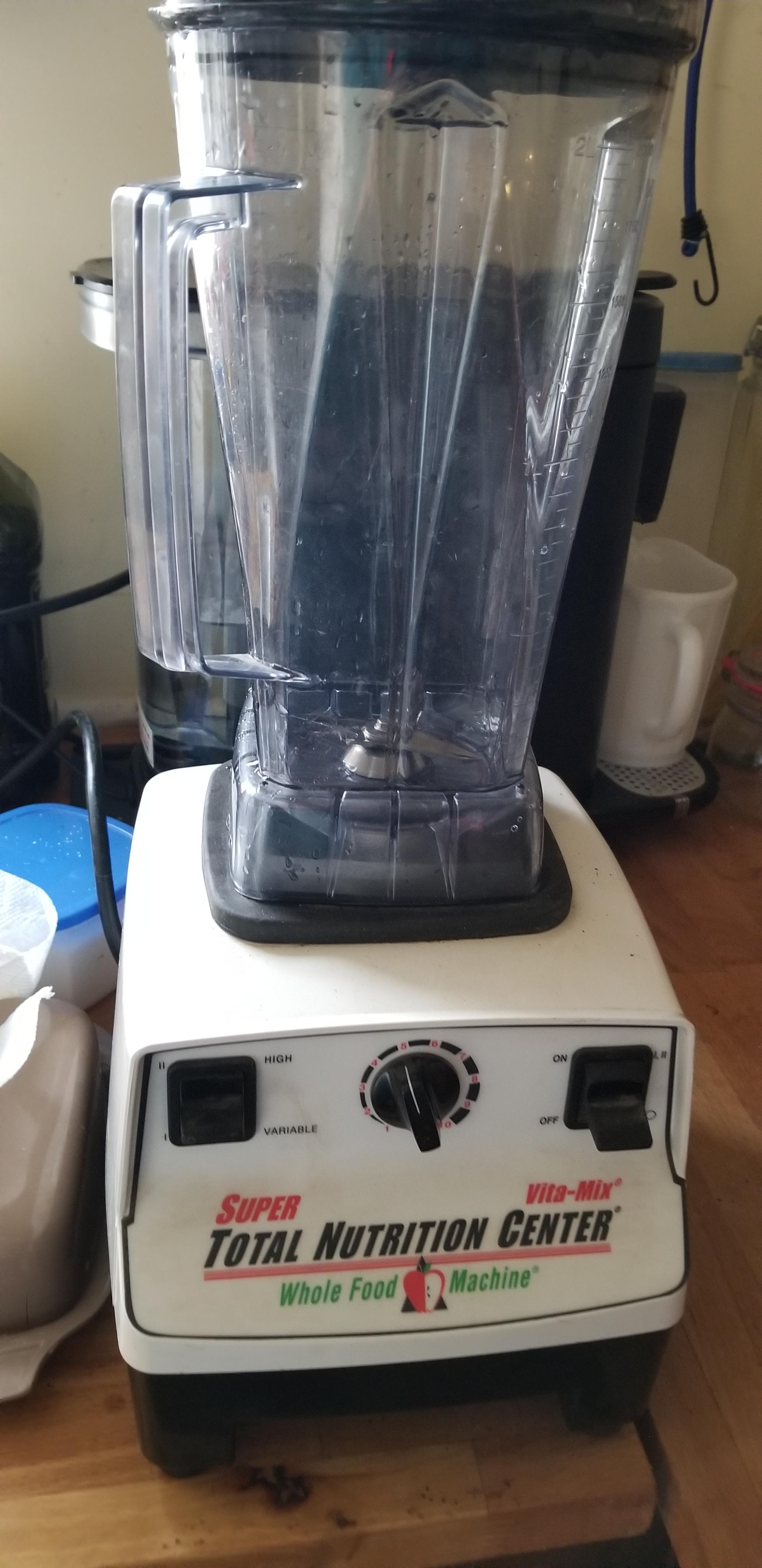 Merry Christmas! Say hello to my first ever Vitamix! : r/Vitamix