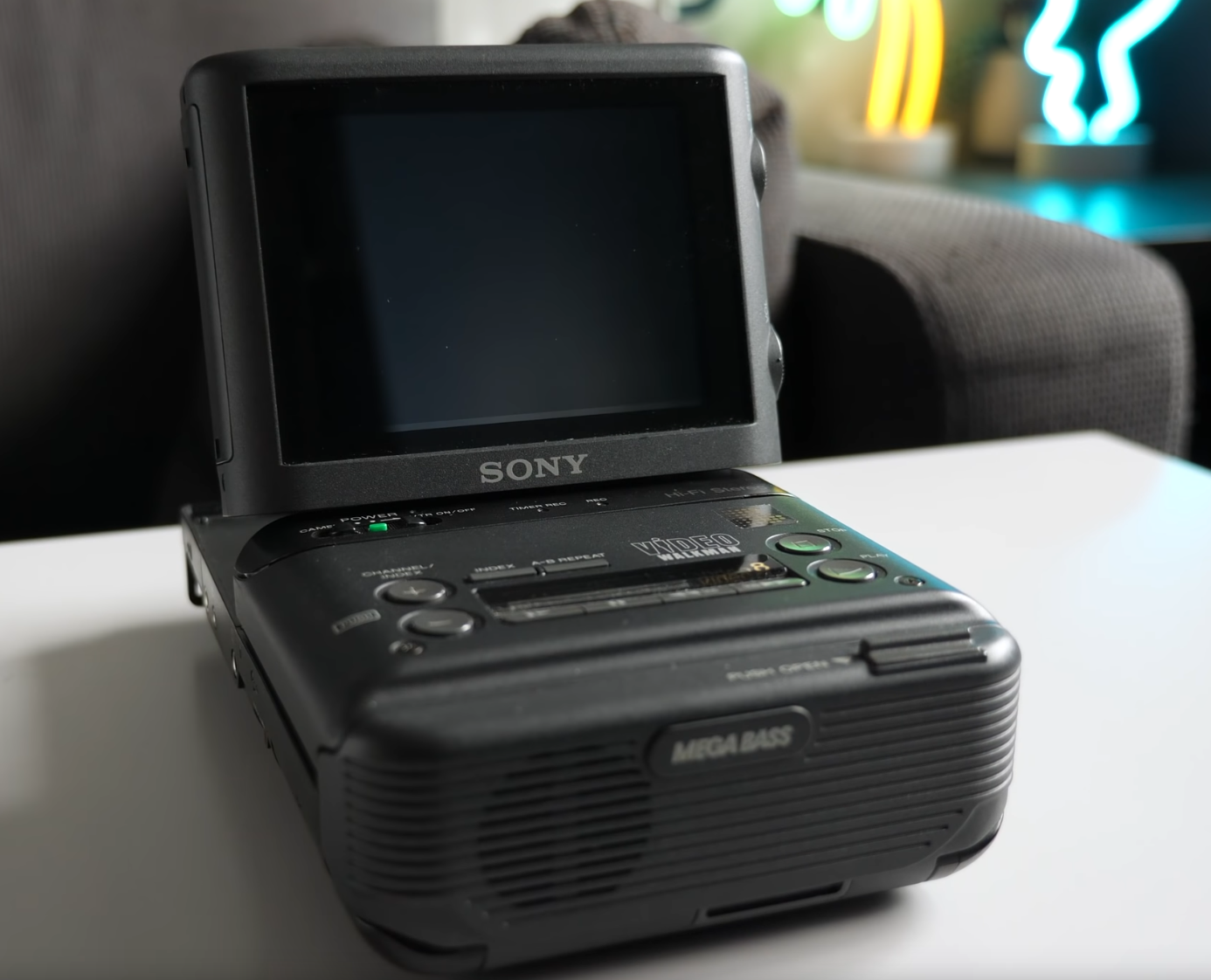 This Sony GV-500 kinda has cyberdeck vibes : r/cyberDeck