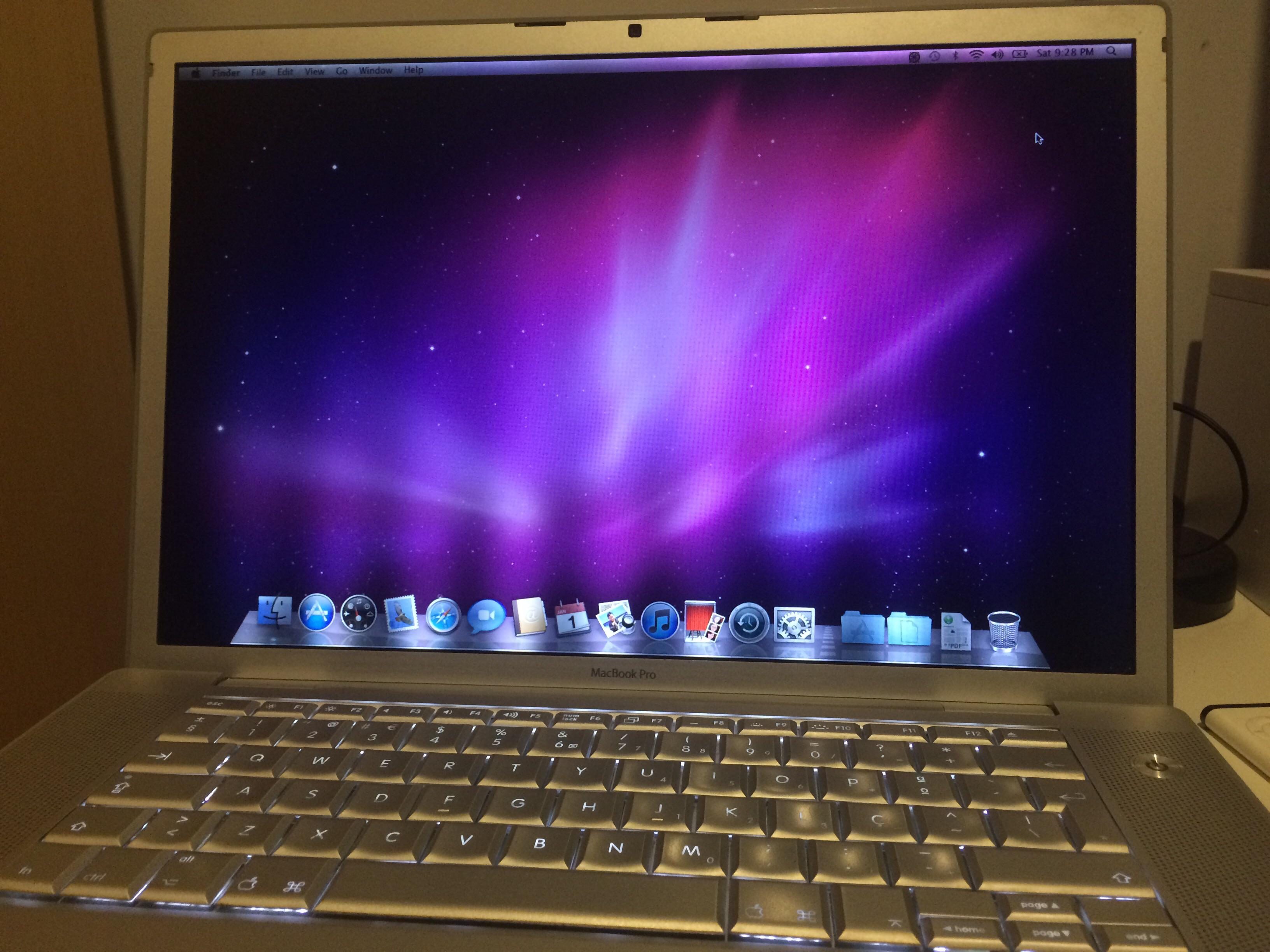 2007年半ばのCore 2 DuoのMacBook Pro、おじさんからクリスマスの