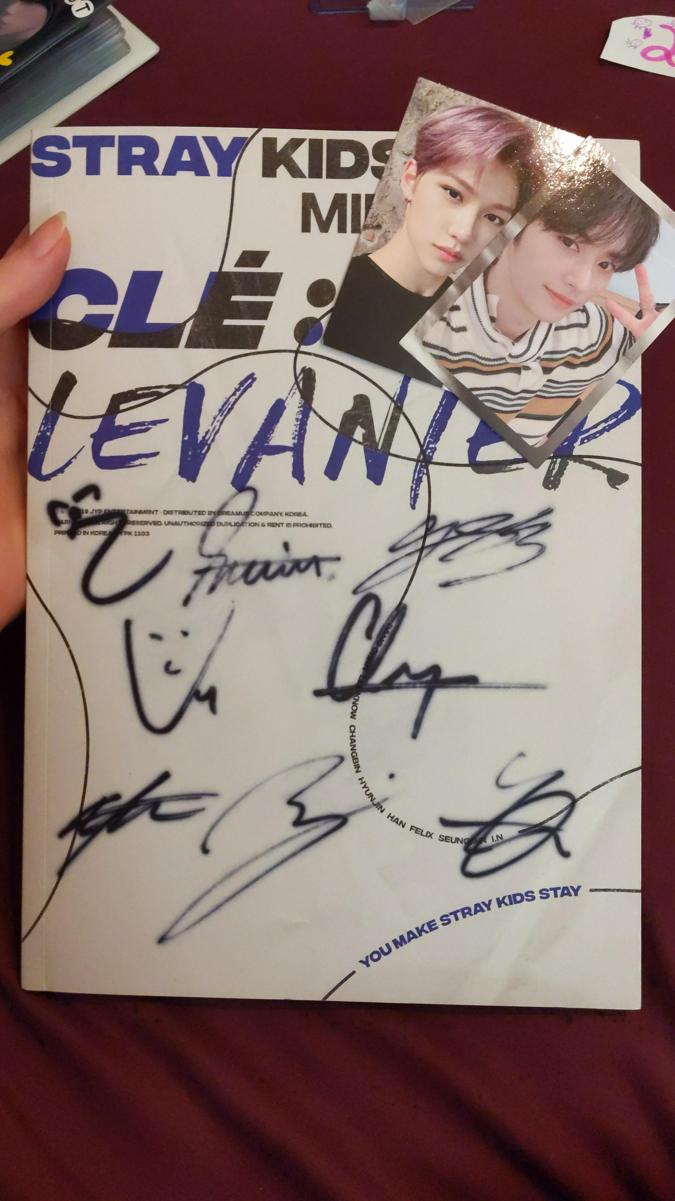 I got an OT8 signed Levanter album for Christmas 😭 : r/skzcollection