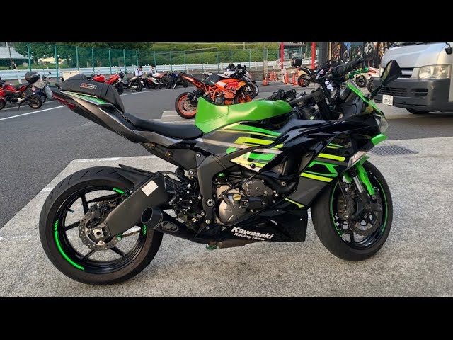 ZX6R M4 exhaust on Expressway - YouTube
