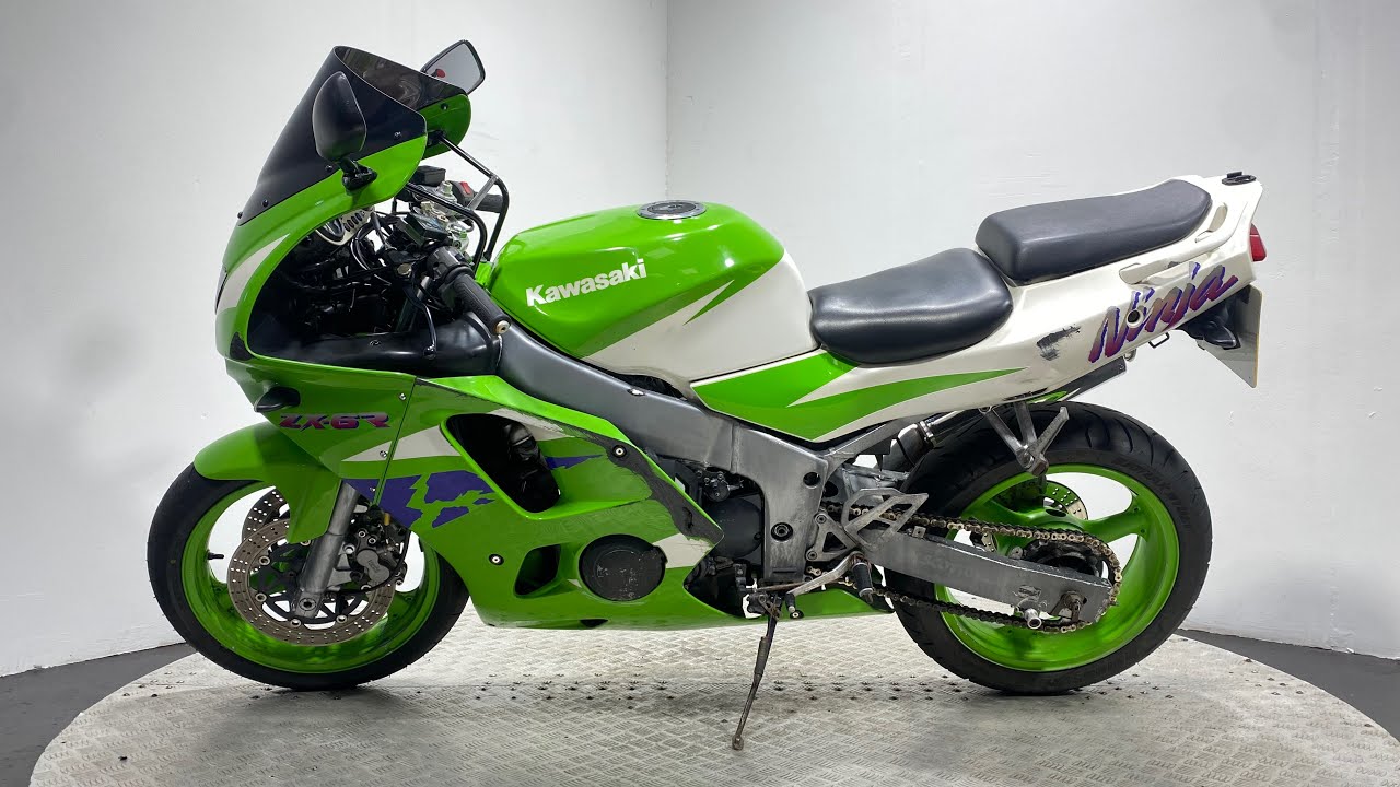 KAWASAKI ZX6R F2 1996 34K WALK AROUND / RUNNING VIDEO - YouTube
