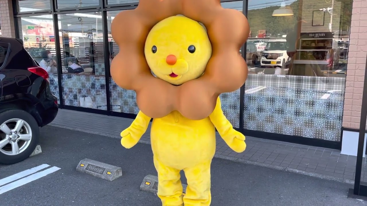 ミスタードーナツ ポンデライオン現る - YouTube