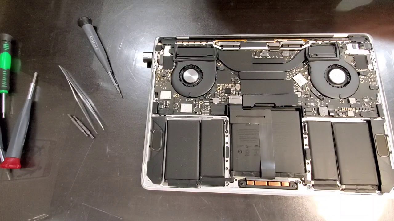 Complete video of 2020 Macbook pro 13 inch A2251 cracked broken