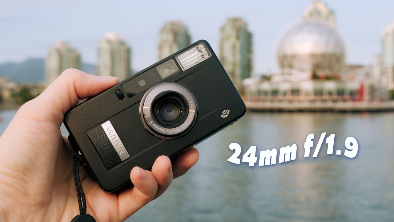 A Simple Wide-Angle Film P&S Camera: Fuji Natura Black F1.9 - YouTube