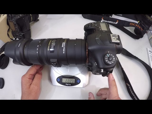 A look at the Sigma 70-200mm f2.8 APO EX DG OS Lens - YouTube