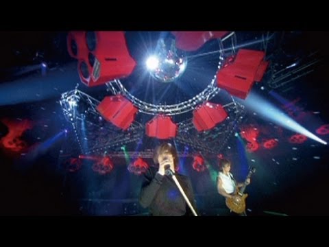 B'z / BANZAI - YouTube