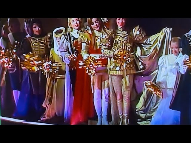 はばたけ黄金の翼よ－粕谷紀子作「風のゆくえ」より－（'85年雪組より