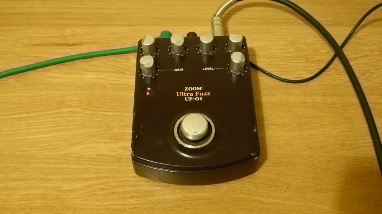 Zoom Ultra Fuzz UF-01 - YouTube
