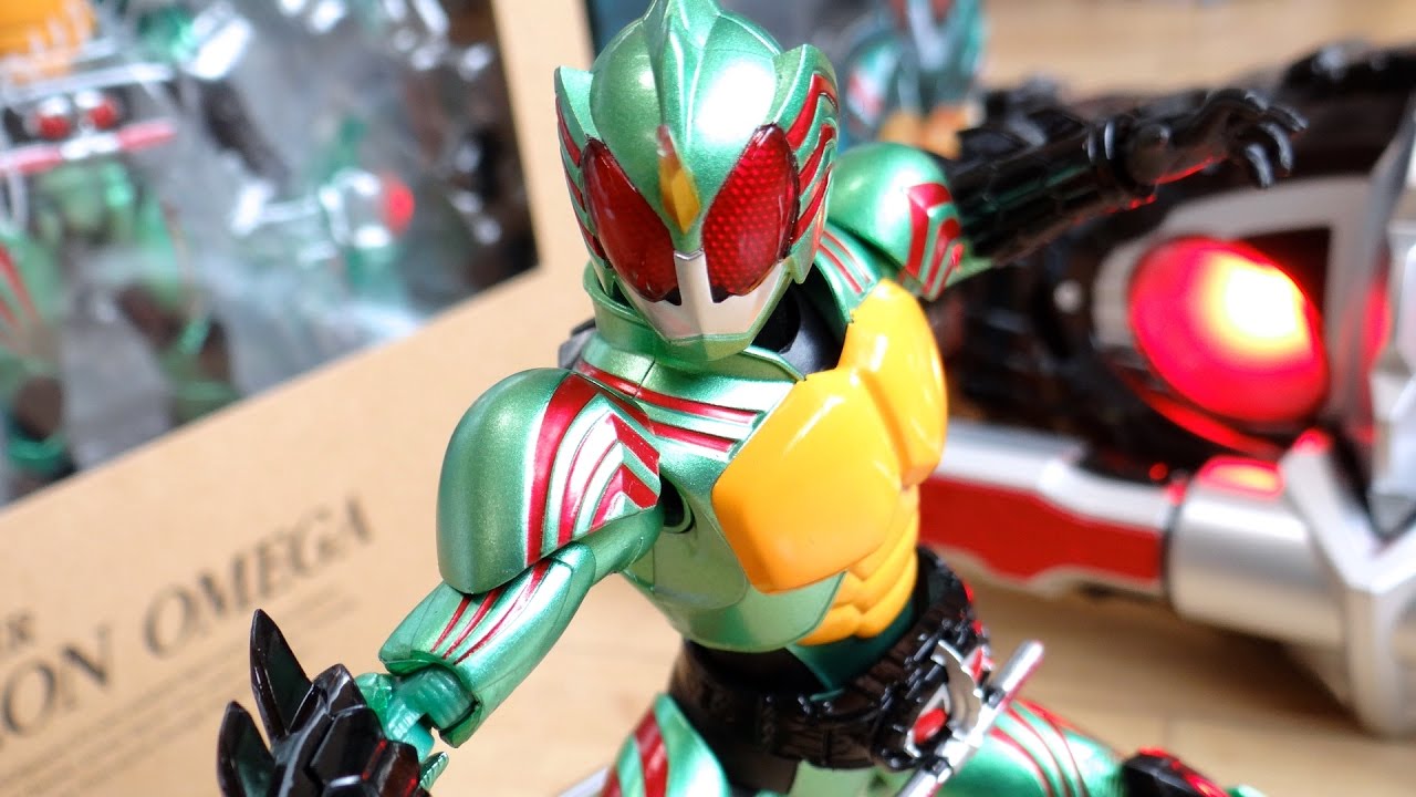 I'm human! S.H.Figuarts Kamen Rider Amazon Omega review! Compared