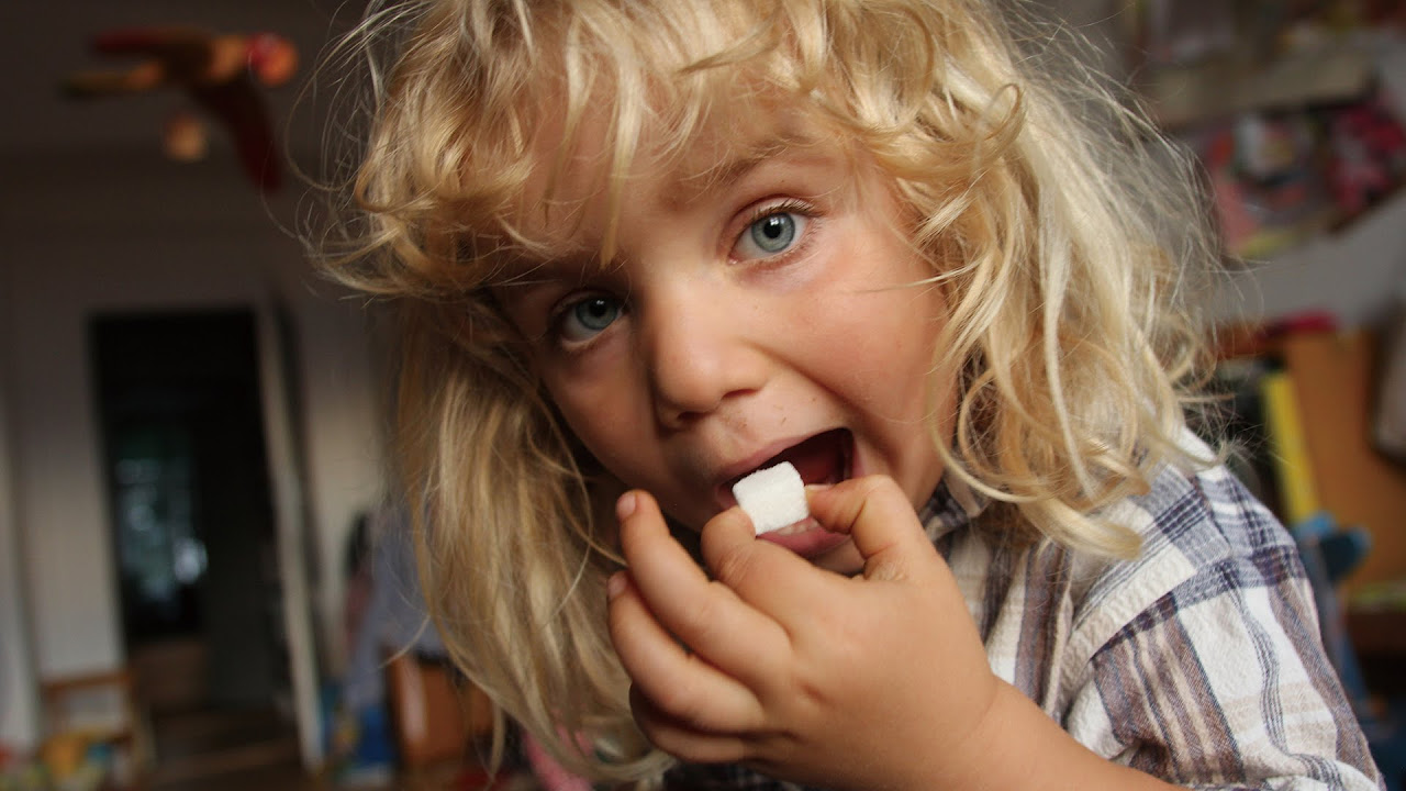 砂糖と健康について考えてみよう！映画『シュガー・ブルース 家族で