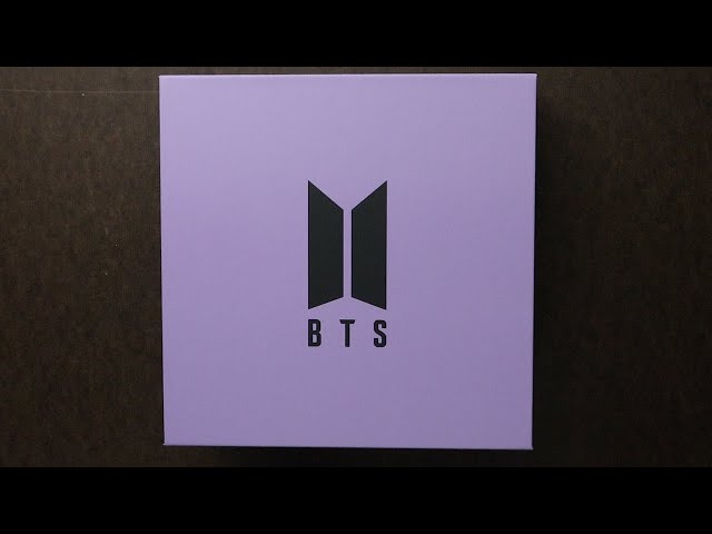 Unboxing | BTS Film Viewer Ver 1 - YouTube