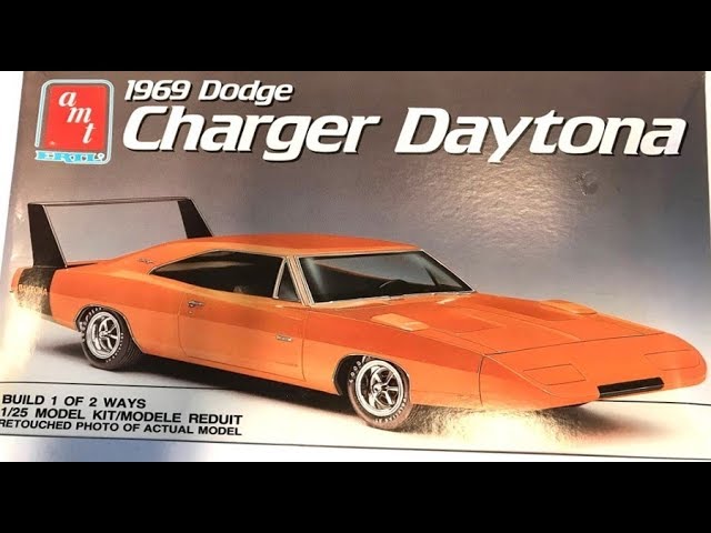 1969 Dodge Charger Daytona 1:25 Scale AMT #6278 Model Kit Review