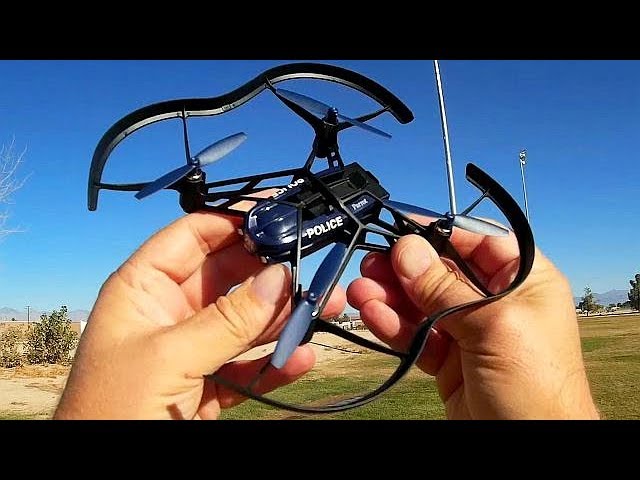 Parrot Minidrone Travis - YouTube