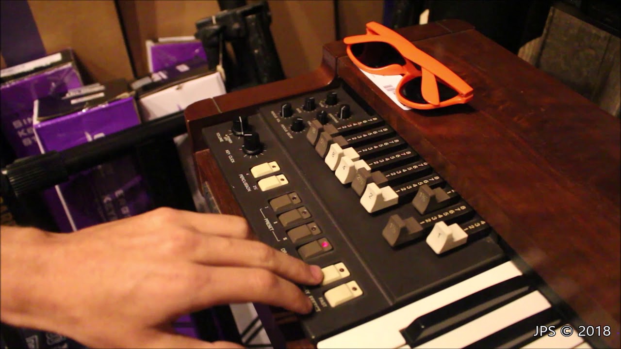 Korg CX3 Keyboard Organ - YouTube